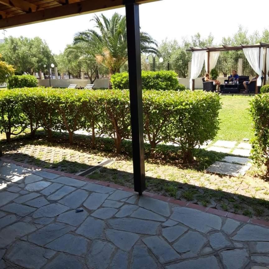 Apartamento Pansion Argo Nea Moudania Exterior foto