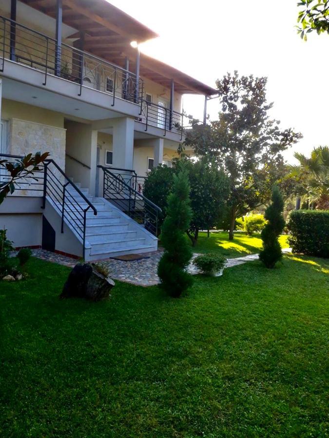 Apartamento Pansion Argo Nea Moudania Exterior foto
